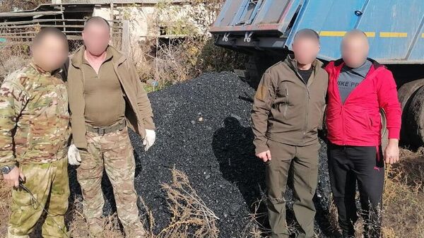 Магаданские волонтеры доставили уголь для печей в зону СВО