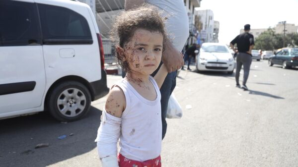 Ребенок, пострадавший в результате ракетных ударов ВС Израиля по Газе
