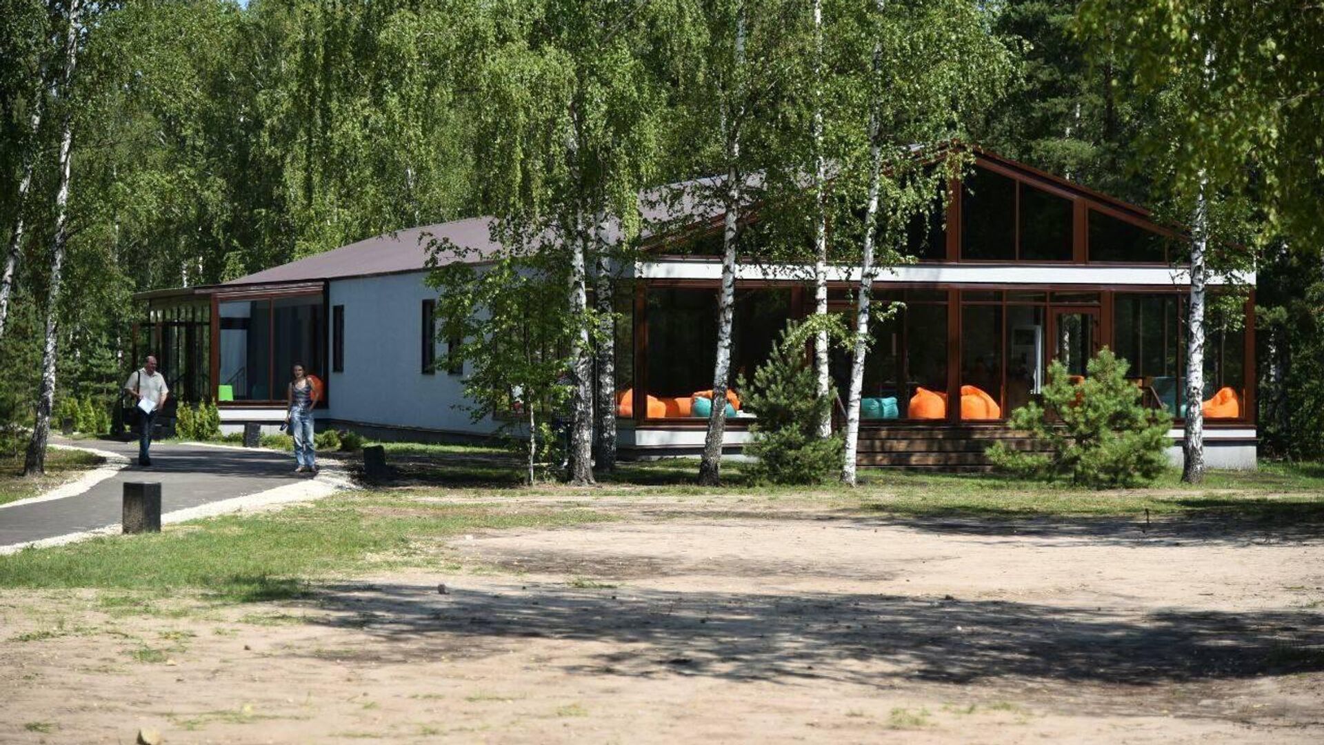В детских лагерях Липецкой области построят 13 новых модульных корпусов - РИА Новости, 1920, 31.10.2023