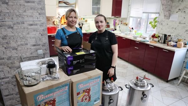 Жительница Липецкой области отправила больше 7 тысяч порций сухих супов в зону СВО
