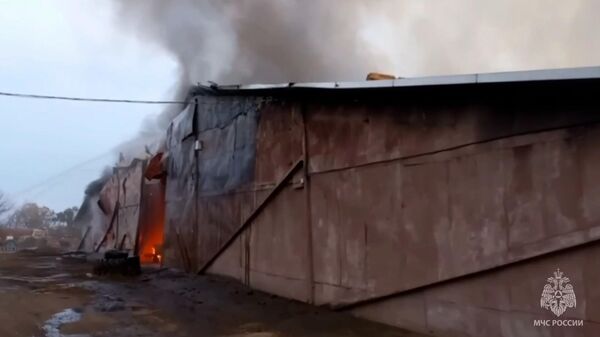 Пожар на складе в Краснодарском крае