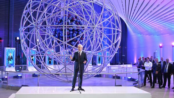 Мэр Москвы Сергей Собянин выступает на открытии павильона Атом на ВДНХ