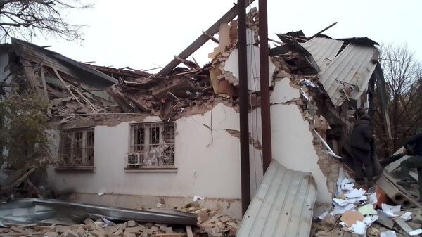 Последствие обстрела ракетами здания Соцфонда в Чаплинке, Херсонская область