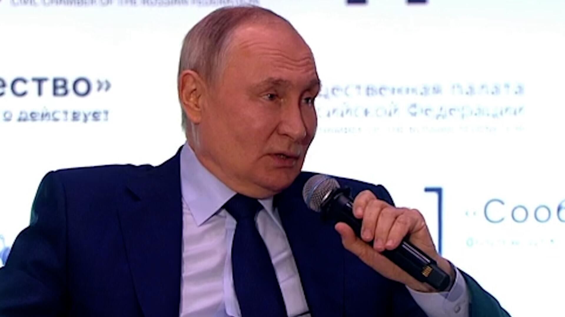Путин: событиями в Дагестане хотели раскачать Россию изнутри1