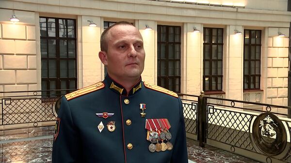 Герой России Клещерев о том, как его полк сжег более 200 единиц техники ВСУ