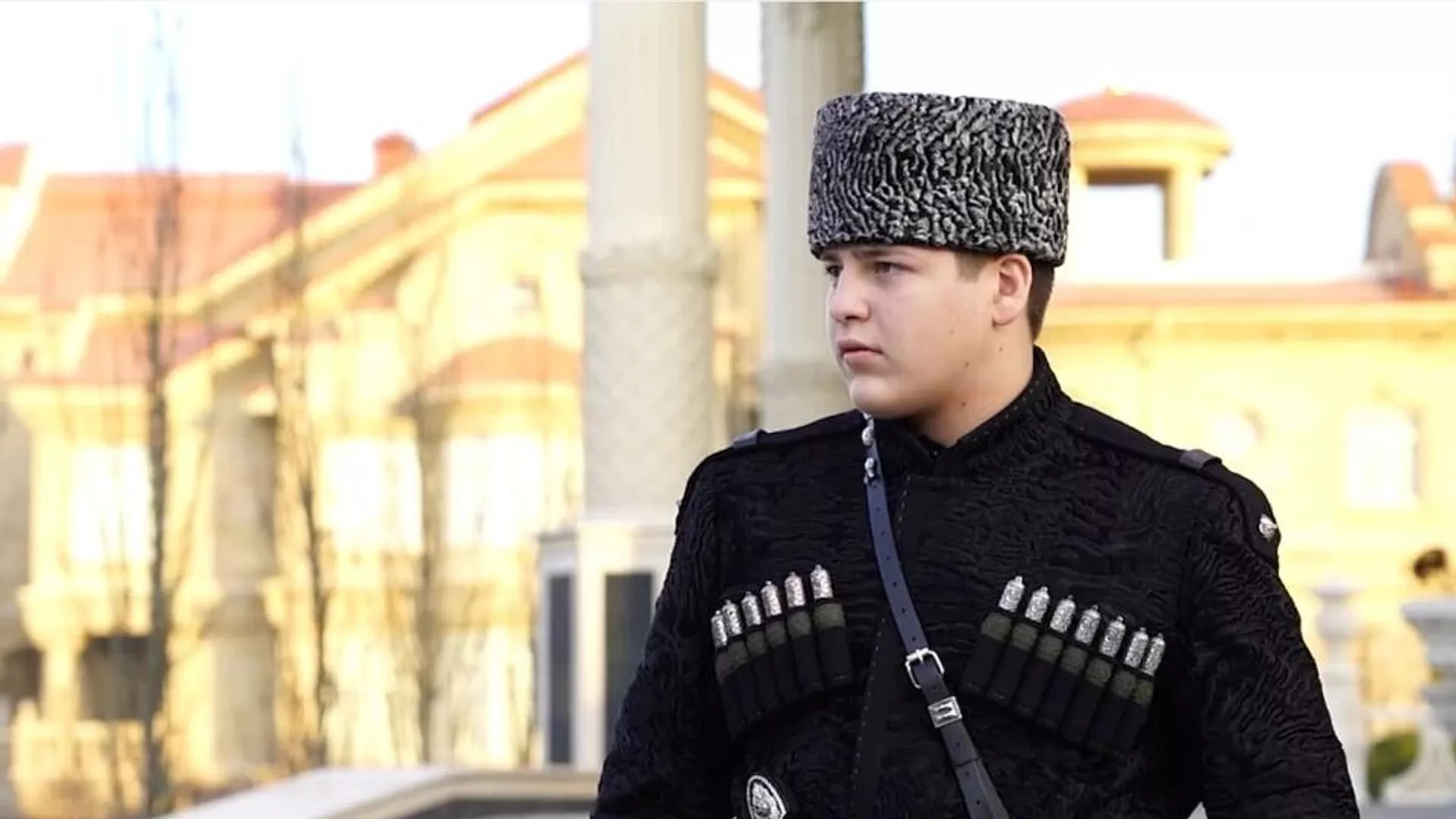 Сына Кадырова попросили обучить стрельбе гвинейских военных