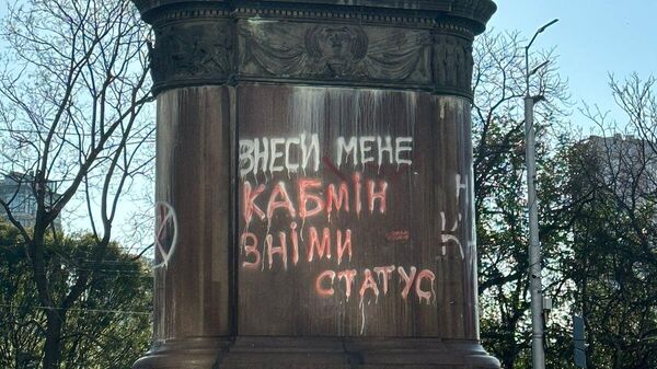 Памятник советскому военному Николаю Щорсу в Киеве