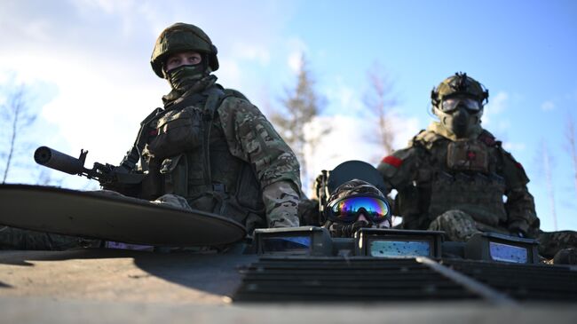 Боевая подготовка военнослужащих ВДВ в зоне СВО. Архивное фото