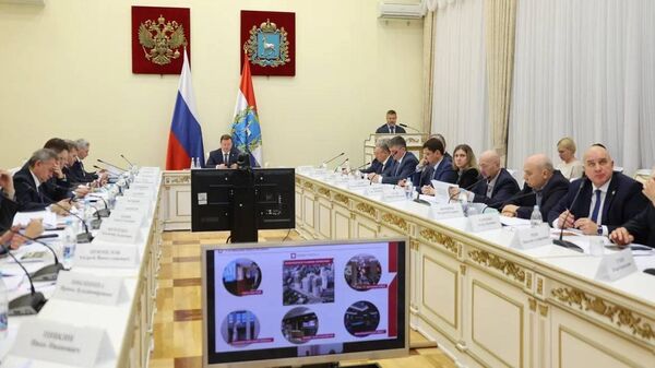 Заседание Совета по улучшению инвестиционного климата под председательством губернатора Самарской области Дмитрия Азарова