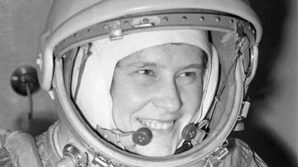 Советский летчик, космонавт-испытатель, второй дублер Валентины Терешковой Валентина Пономарева