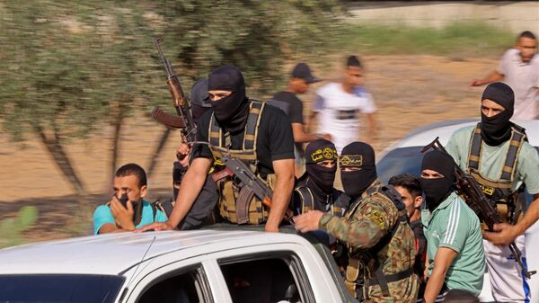 Бойцы ХАМАС в районе границы с Израилем