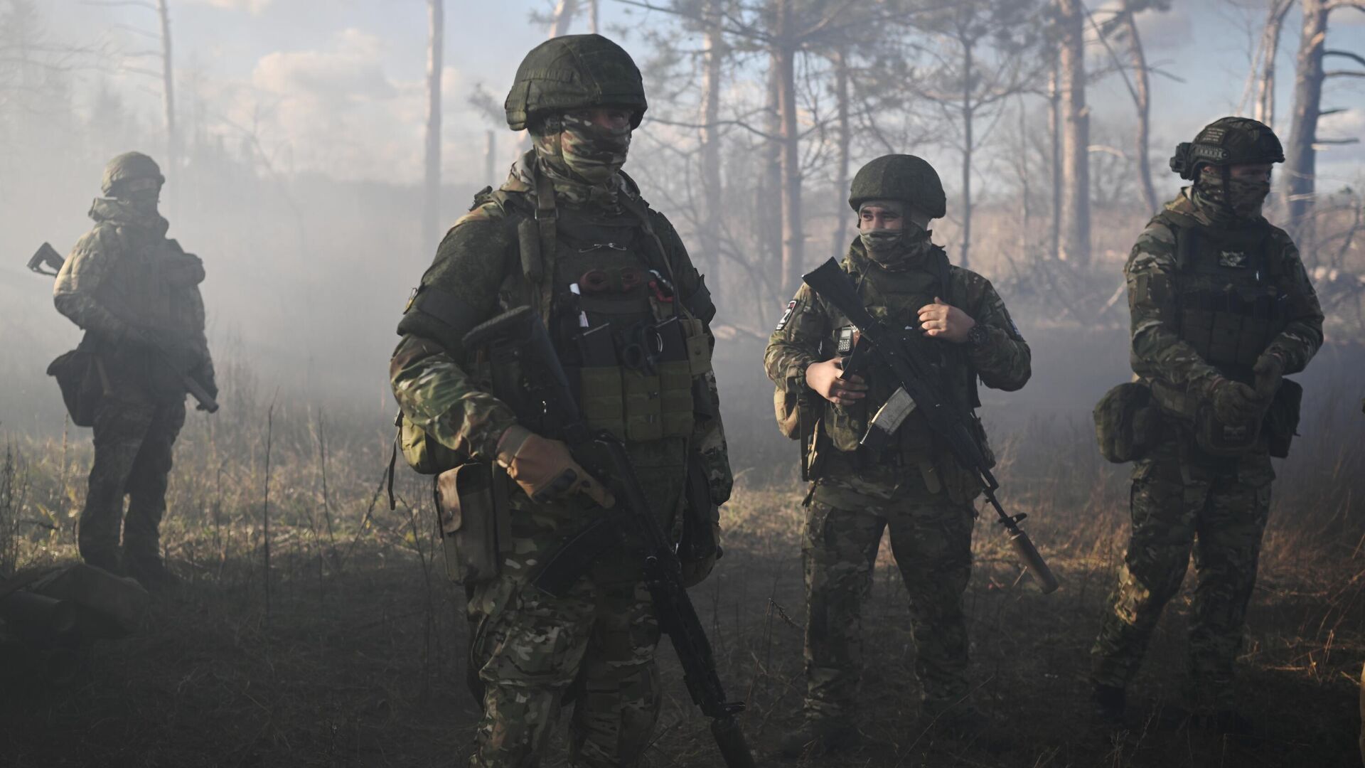 Российские военные в зоне проведения спецоперации. Архивное фото - РИА Новости, 1920, 23.07.2024