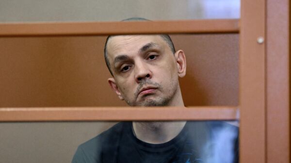 Василий Стрижаков, обвиняемый в подготовке покушения на журналиста Владимира Соловьева, в суде