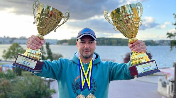 Украинский профессиональный рыбак Артур Билан