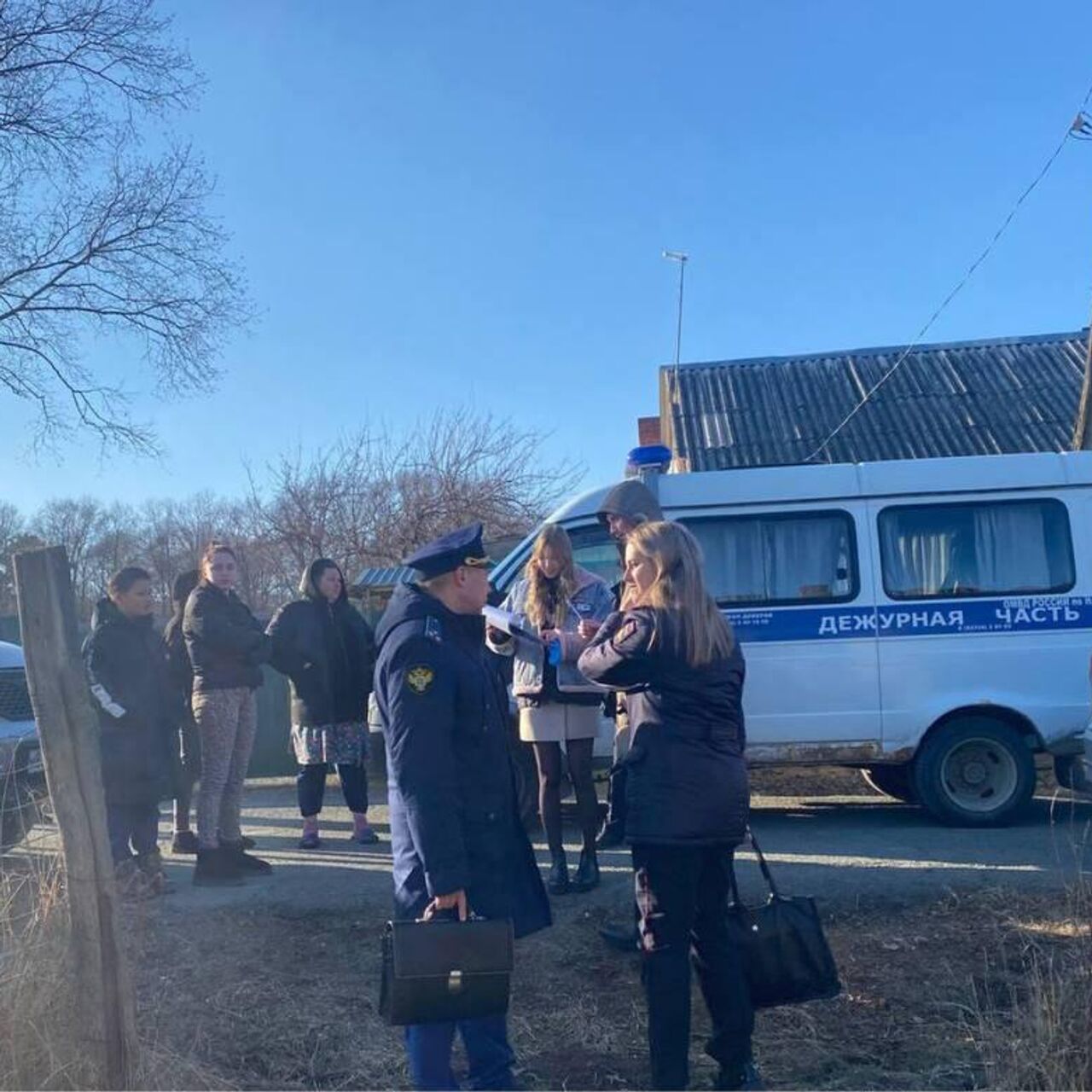 В Архангельской области ребенка родили в туалете ТЦ и оставили в лесу - РИА  Новости, 07.05.2024