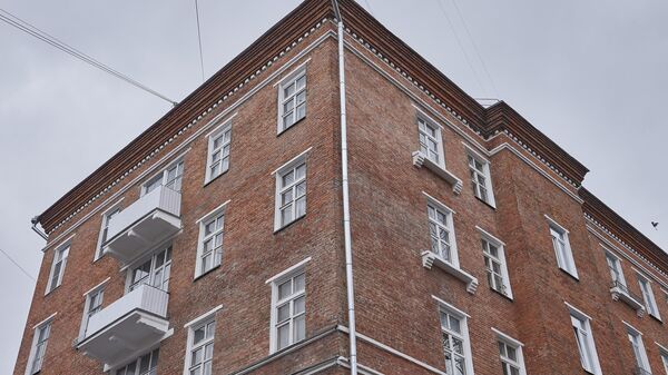 Дом № 42, корпус 1 на Большой Черемушкинской улице в Москве
