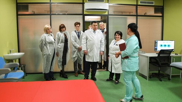 Губернатор Тверской области Игорь Руденя в центре специализированных видов медпомощи в Твери