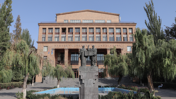 Ереванский государственный университет. Архивное фото