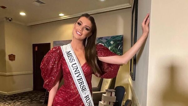 Мисс Россия - 2023 Маргарита Голубева перед финалом конкурса Мисс Вселенная в Сальвадоре 