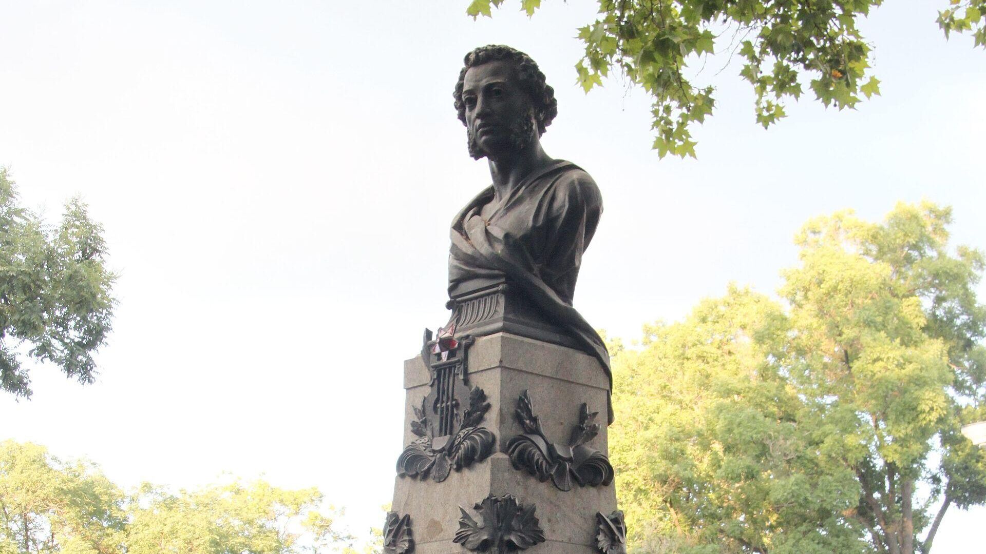Памятник А.С. Пушкину в Одессе - РИА Новости, 1920, 18.11.2023