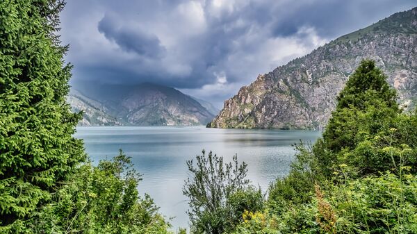 Озеро Сары-Челек, Кыргызстан