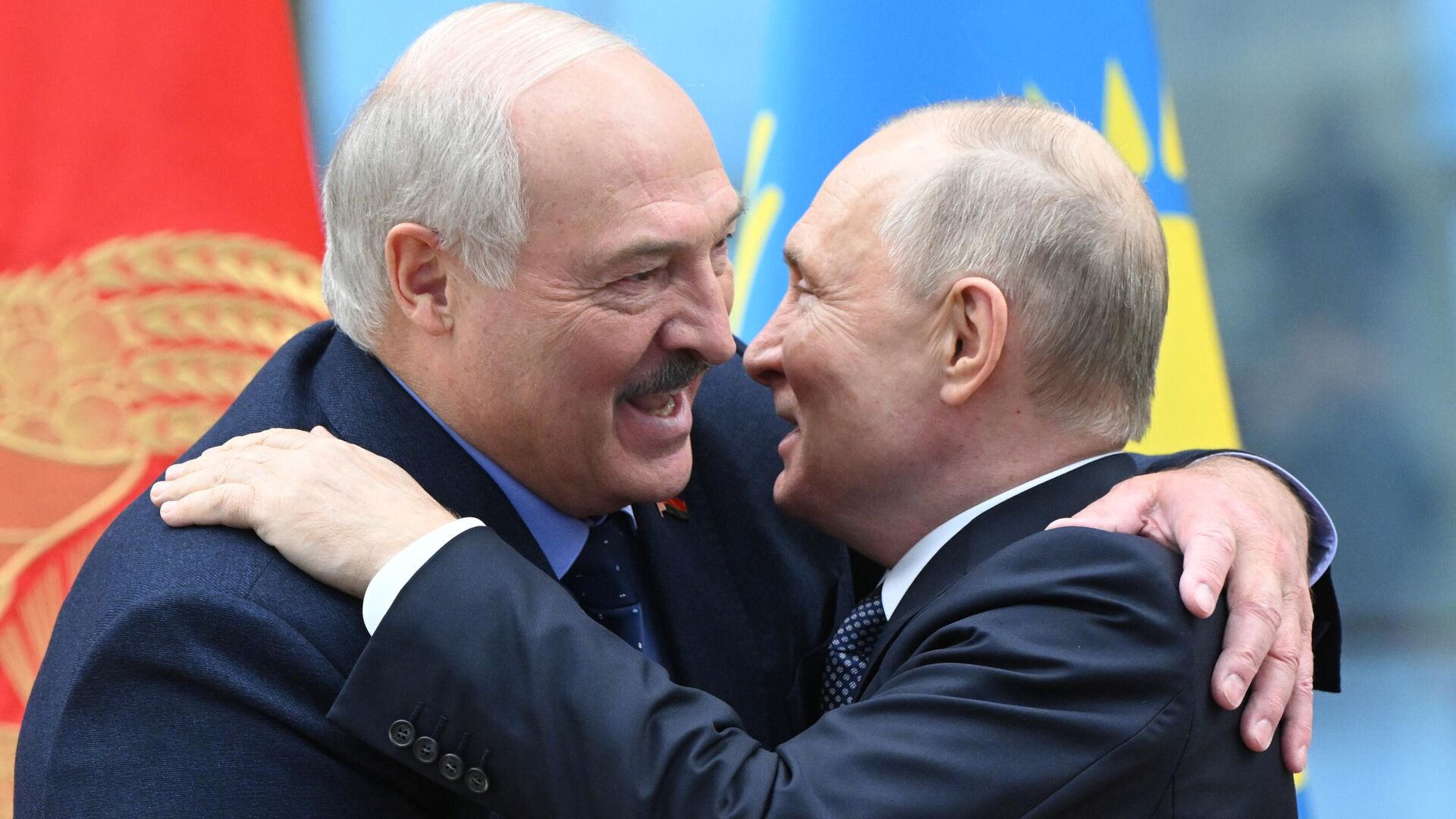 Президент РФ Владимир Путин и президент Белоруссии Александр Лукашенко - РИА Новости, 1920, 02.04.2024