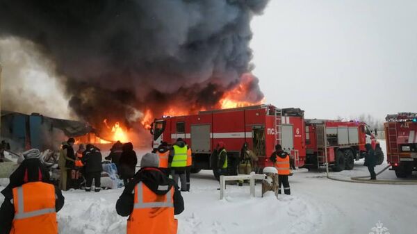 Пожар в арочном гараже в городе Якутске на улице Очиченко