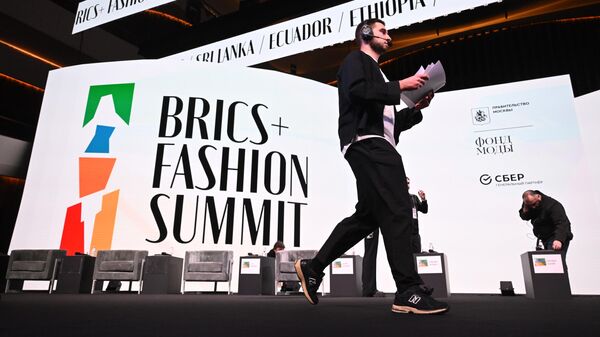 Подготовка к сессии форума BRICS+ Fashion Summit