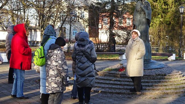 Памятник Марине Цветаевой, экскурсия