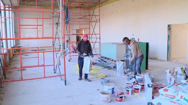 Ремонтные работы в школе Лисичанска