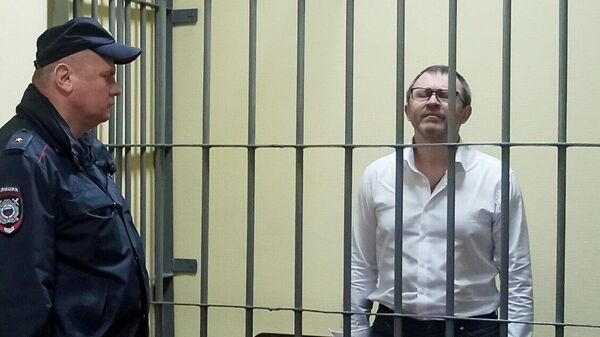 Крымчанин, собиравший для украинских спецслужб секретные данные о сотрудниках ФСБ, во время заседания Верховного суда Крыма