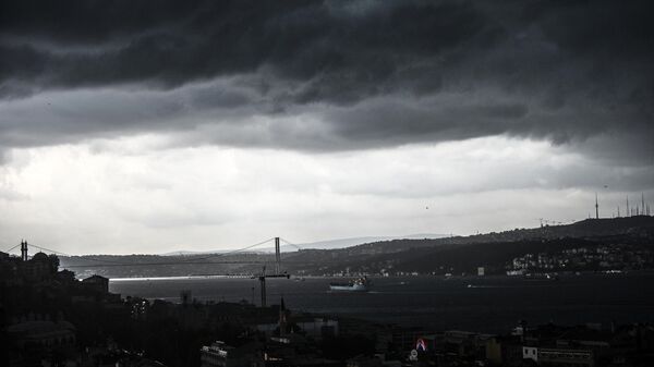 Стамбул во время шторма