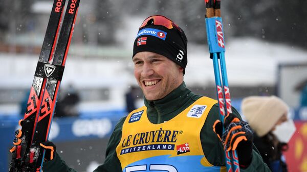 Норвежские лыжники заняли весь пьедестал в масс-старте на этапе КМ