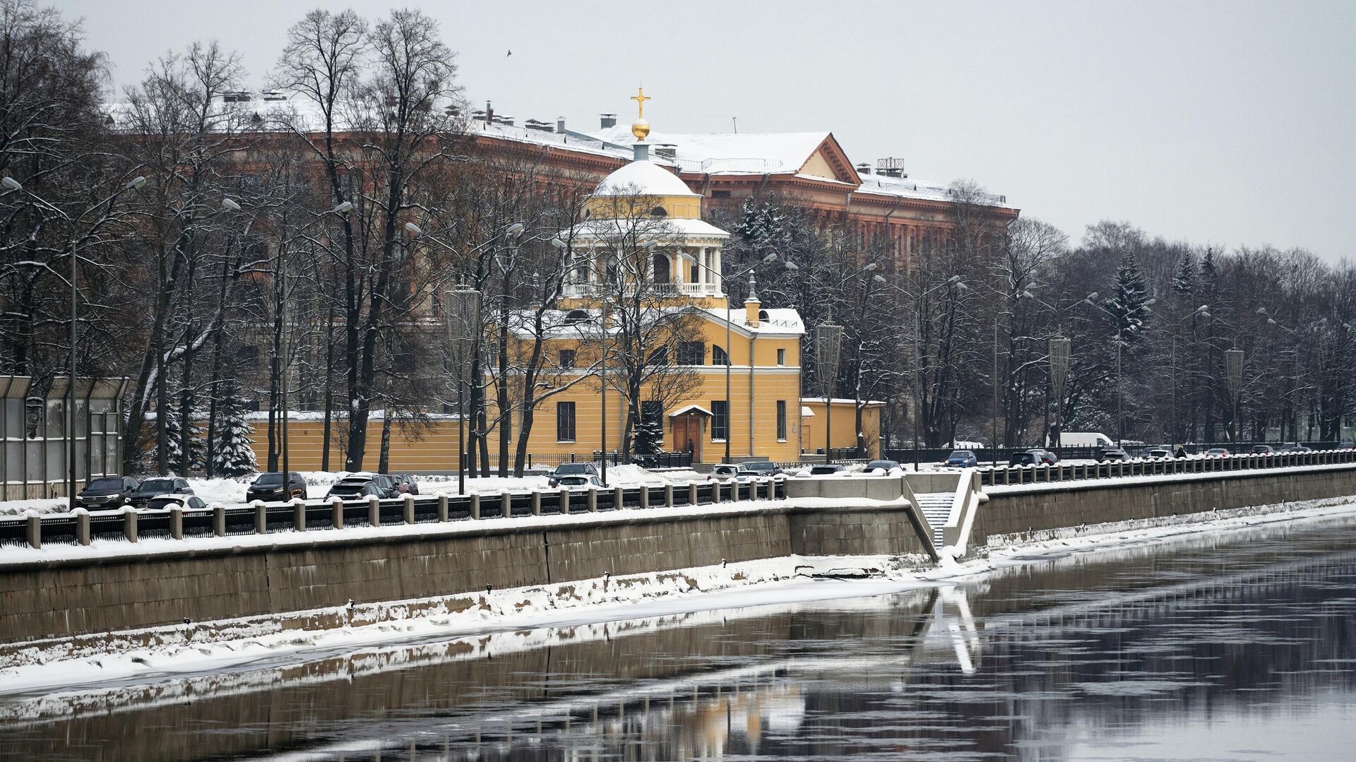 Снег в Санкт-Петербурге - РИА Новости, 1920, 03.04.2024