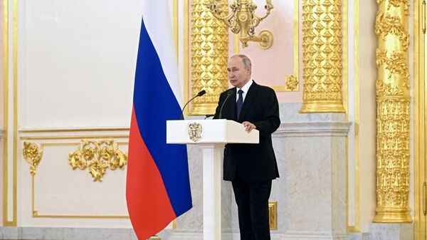 Путин принимает верительные грамоты у новых послов