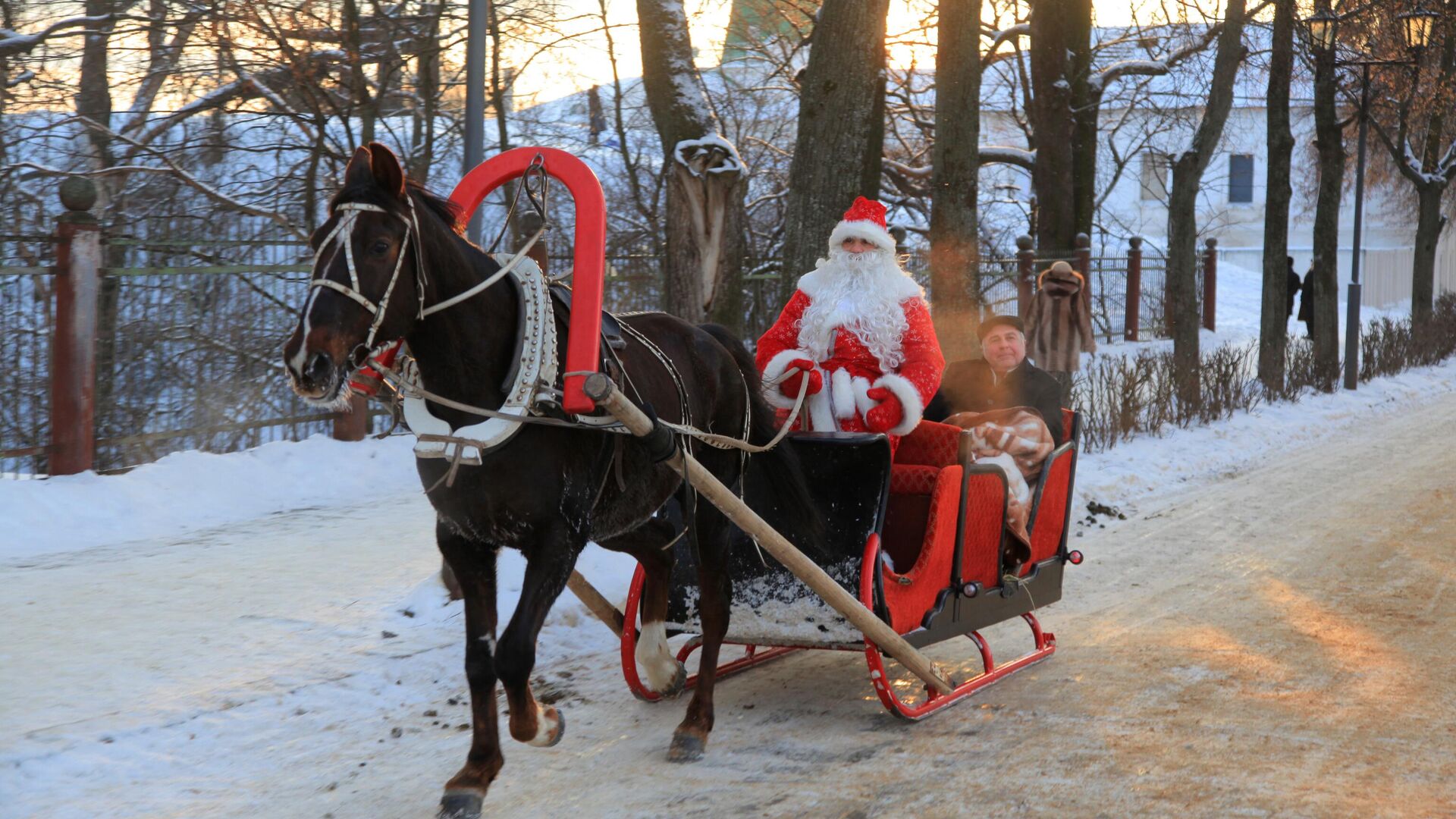 Дед Мороз в санях с лошадьми картинки - Новогодние анимашки открытки и картинки