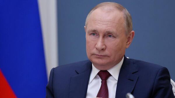 LIVE: Выступление Путина на форуме Россия зовет! 