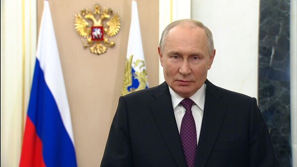 Обращение Путина к юнармейцам в День Героев Отечества