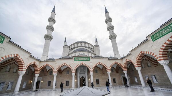 Соборная мечеть Крыма Джума Джами в Симферополе. 9 декабря 2023