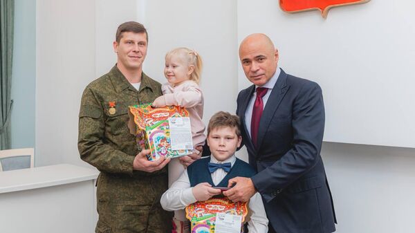 Дети участников СВО из Липецкой области получат сладкие подарки