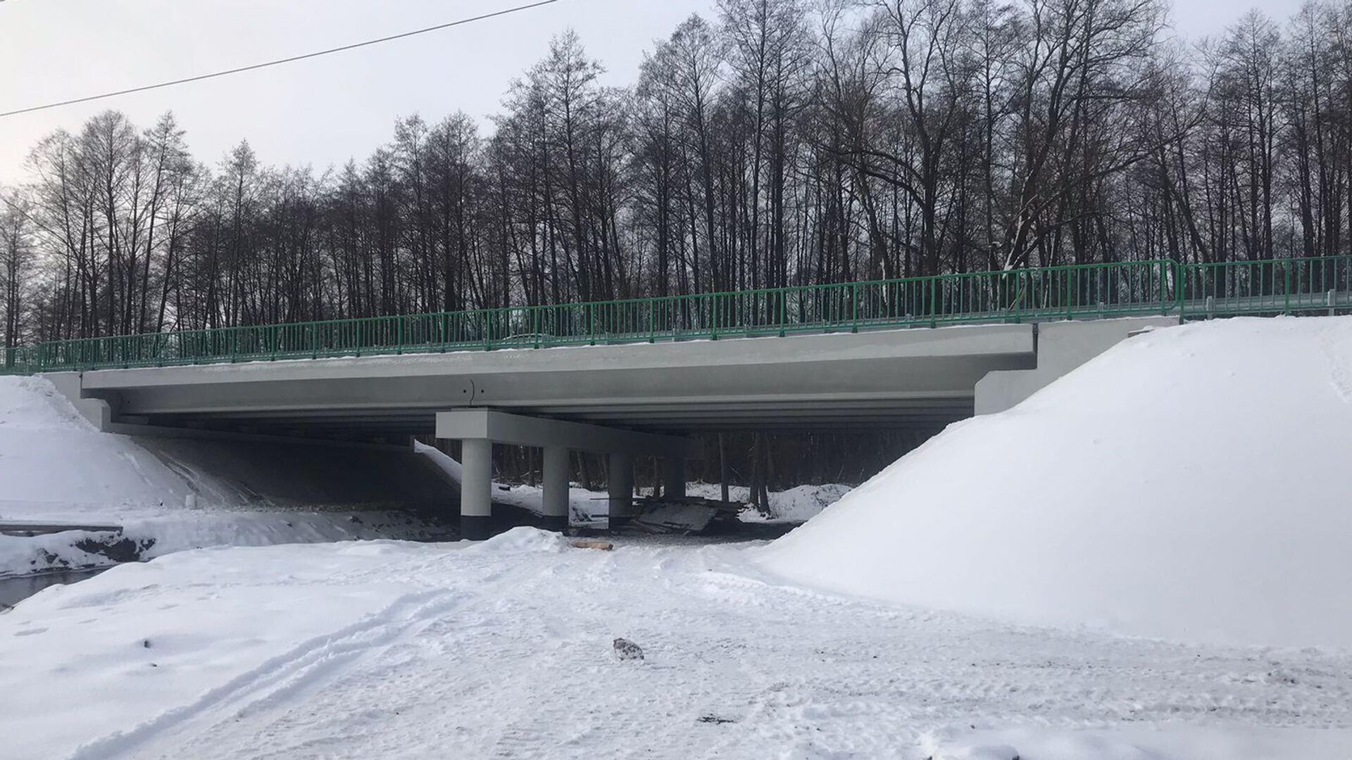 Мост через ручей Семеновский отремонтировали в Липецкой области - РИА Новости, 1920, 11.12.2023