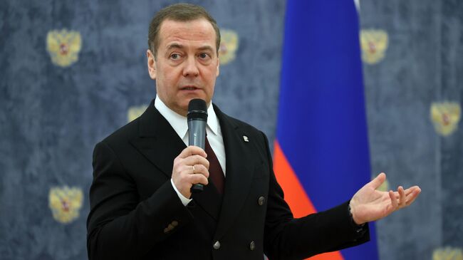 Заместитель председателя Совета безопасности РФ Дмитрий Медведев