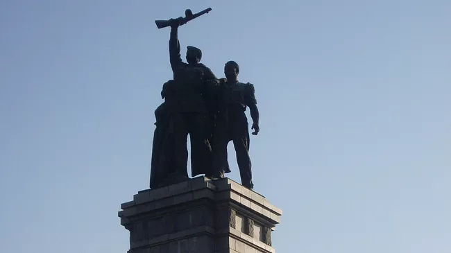 Памятник Советской армии в Софии
