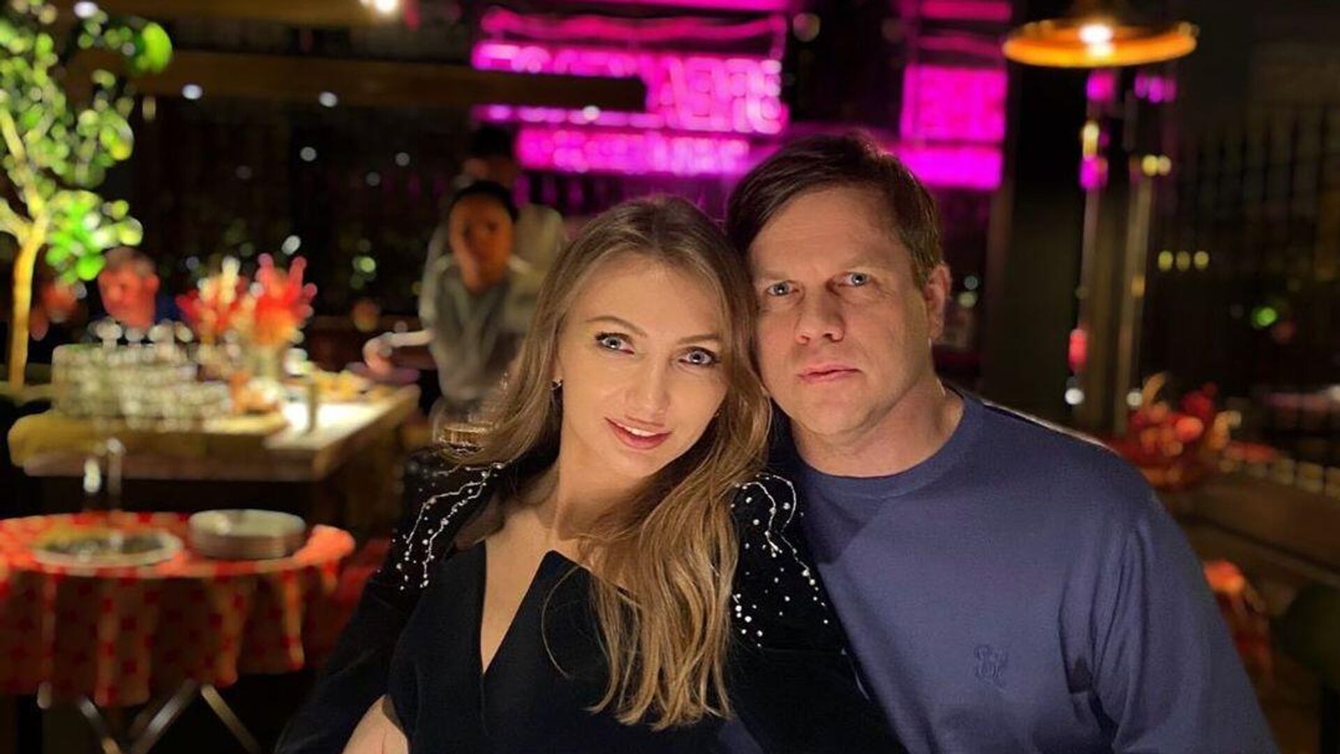 Владислав Радимов и Анастасия Кулешова - РИА Новости, 1920, 13.12.2023