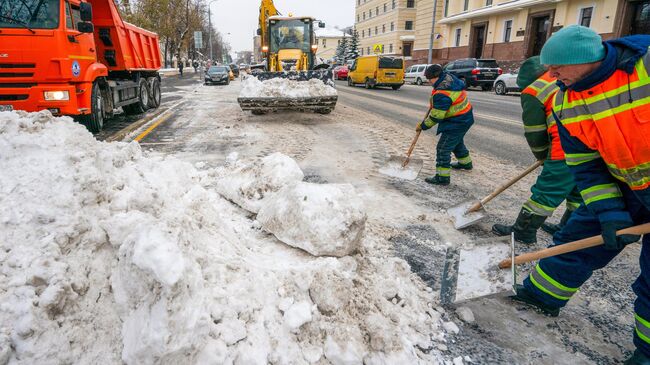 Уборка снега в Москве