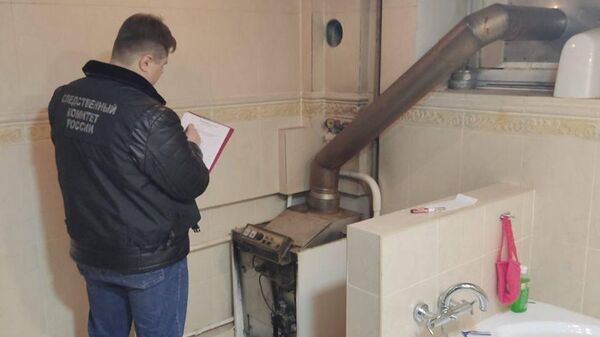 Следователь СУ СК России на месте гибели мужчины в доме в Нижегородской области