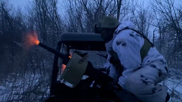 Уничтожение группы украинских солдат с помощью гранатомета АГС Пламя