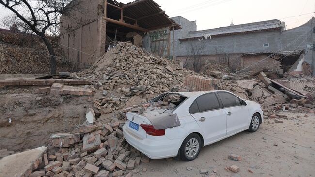 Разрушения после землетрясения на северо-западе Китая