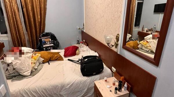 Место убийства женщины в номере гостиницы на Народном проспекте в Москве