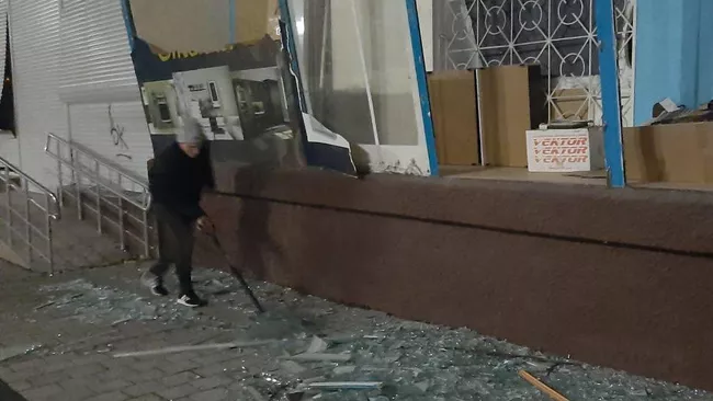 Ликвидация последствий атаки на Феодосию со стороны ВСУ